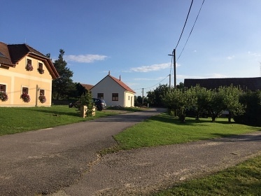 Chalupa NP Podyj - zmek Vranov a hrad Btov