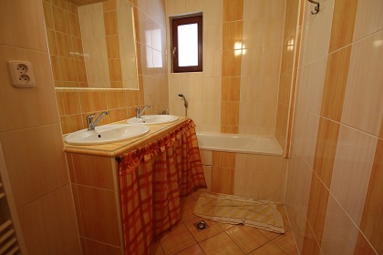 Chata s baznem - Zlat Hory - Dlouh Strn