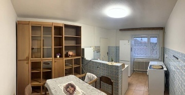 Chata a bazén - jižní Morava - Hustopeče - Pálava