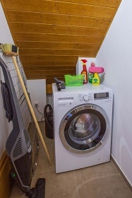 Chalupa a baz�n - P�lavsk� vrchy - Nov� Ml�ny