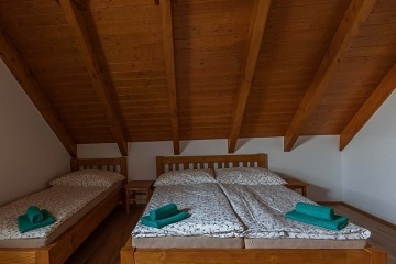 Chalupa a baz�n - P�lavsk� vrchy - Nov� Ml�ny