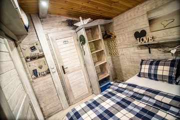 Chata s baz�nem - Lu�nice - Plan� nad Lu�nic�