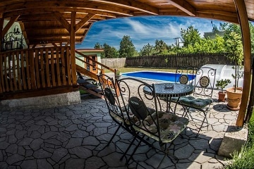 Chata s baz�nem - Lu�nice - Plan� nad Lu�nic�