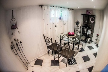 Chata s baznem u eky Lunice - Tborsko