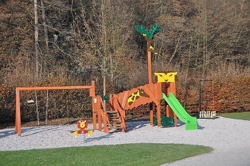 Chalupa s baznem - Horn Bza - Temon