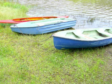 Chata u p�ehrady Vranov - hrad Corn�tejn a B�tov