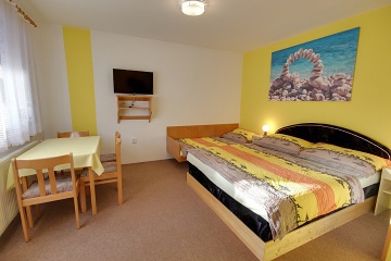 Chalupa �esk� r�j - wellness a baz�n - Novopacko