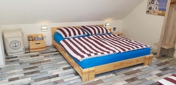 Chata u lesa - Vlkovsk pskovny - Tebosko