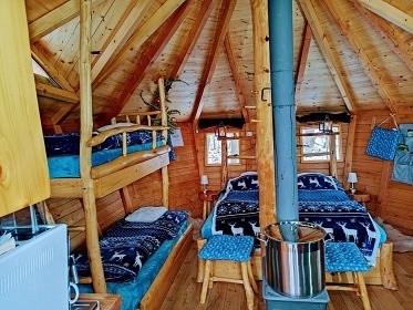 Wellness glamping cedrová sauna - Kralický Sněžník