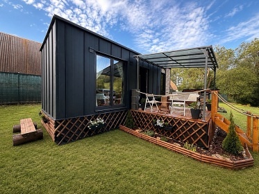Glamping Blansk� les - Maringotka �esk� Krumlov