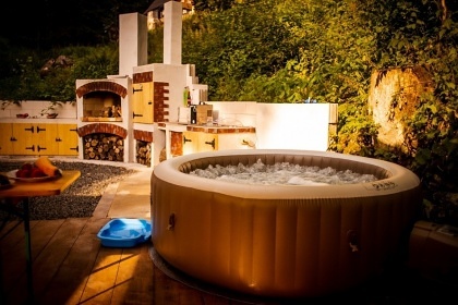 Wellness chalupa s baznem - Hranice - Krkonoe