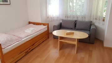 Rekrean dm - Slavkovsk les - Karlovy Vary