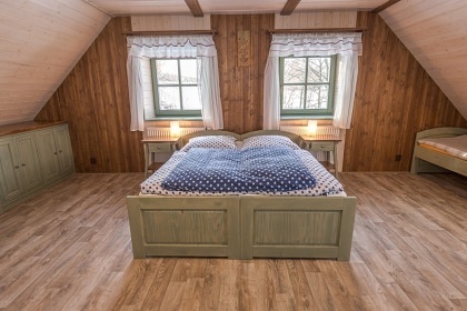 Roubenka Toulovcovy Matale - elezn hory