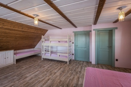 Roubenka Toulovcovy Matale - elezn hory