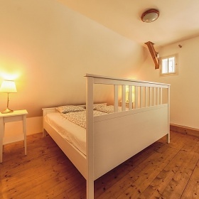 Chalupa Jizerky - kachlov kamna - Jindichov