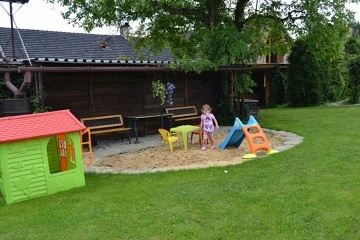 Selsk chalupa - bazn a koupac sud - Trlicko