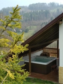 Vala�sk� chata s v��ivkou - Pustevny - Beskydy