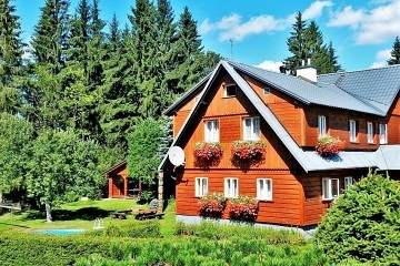 Chalupa Mumlavsk vodopdy - ertova hora