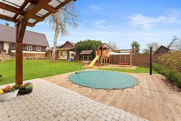 Chalupa s baz�nem - Krkono�e - Podh���