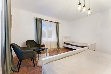 Chalupa s baz�nem - Krkono�e - Podh���