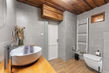 Chalupa s baz�nem - Krkono�e - Podh���