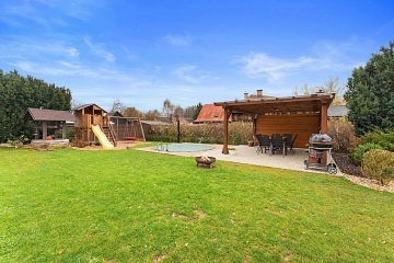 Chalupa s baz�nem - Krkono�e - Podh���