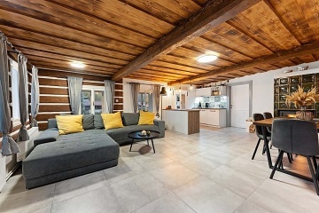 Chalupa s baz�nem - Krkono�e - Podh���