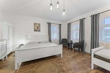 Chalupa s baz�nem - Krkono�e - Podh���