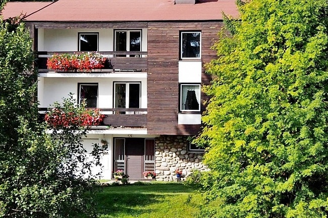 Rekreační dům se zahradou - Pec pod Sněžkou