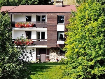 Rekreační dům se zahradou - Pec pod Sněžkou