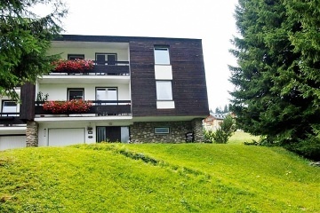 Rekrean dm se zahradou - Pec pod Snkou