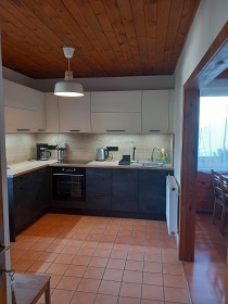 Rekrean dm se zahradou - Pec pod Snkou