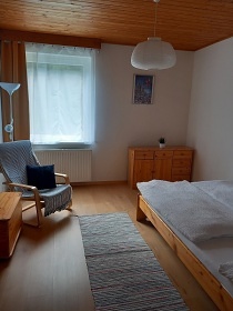 Rekrean dm se zahradou - Pec pod Snkou