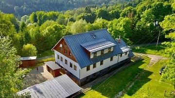 Rodinn chalupa a koupac sud - ky a Detn