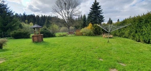 Chalupa s baznem - Lipensk jezero - jin echy