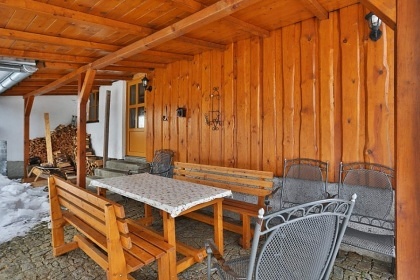 Chalupa s baznem - Lipensk jezero - jin echy