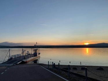 Chalupa s baznem - Lipensk jezero - jin echy