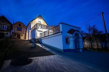 Chalupa a vinný sklep - Slovácko - Dubňany - Bůdy