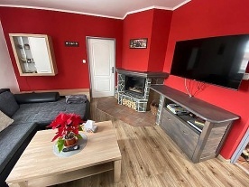 Chalupa s baz�nem - v�hled na Sn�ku - Krkono�e