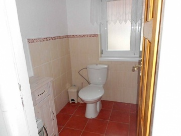 Chata u lesa �esk� r�j - hrad Trosky - Vald�tejn