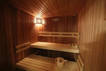 Chata s baznem a saunou - Krlick Snnk