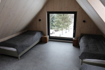 Chalupa s baz�nem a saunou - Kr�lick� Sn�n�k