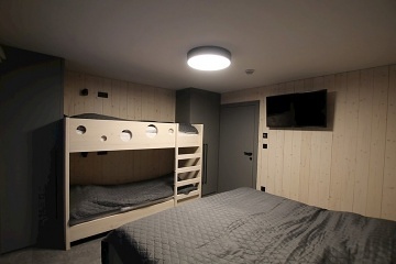 Chalupa s baz�nem a saunou - Kr�lick� Sn�n�k