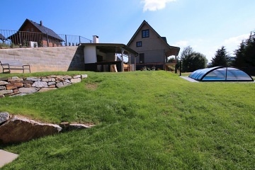 Chalupa s baz�nem a saunou - Kr�lick� Sn�n�k