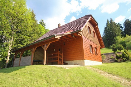 Chalupa vivka a bazn u Razuly - Beskydy