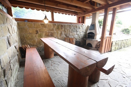 Rodinn� chalupa v��ivka a baz�n - Vset�nsk� Be�va