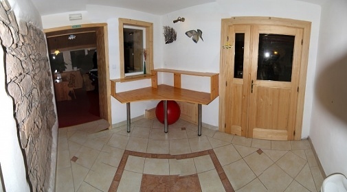 Horsk� chata vrch Zaklet� - CHKO Orlick� hory