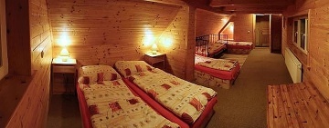 Horsk� chata vrch Zaklet� - CHKO Orlick� hory