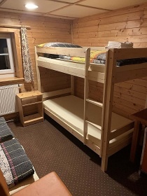 Horsk� chata vrch Zaklet� - CHKO Orlick� hory