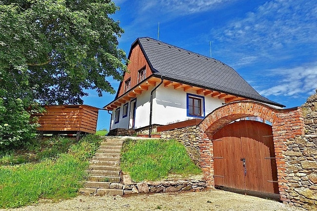 Chalupa Kralický Sněžník s vířivkou - Dolní Morava